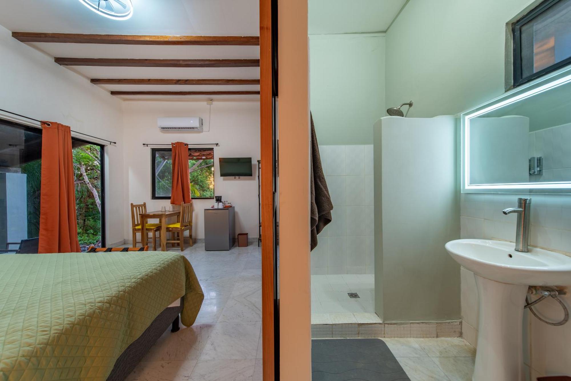 Zenquility Inn & Tavern Pedasi Town 外观 照片